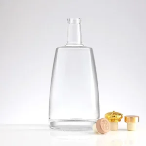 Flint Glass Bottles with Natural Cork 500ml for Wine and Distillery Packaging