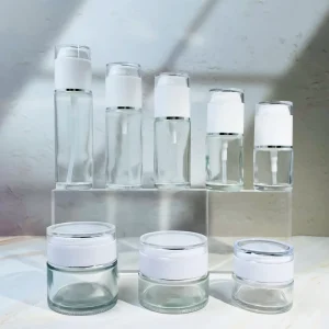 Free Sample Luxury Elegant Glass Packaging Set Skincare Cosmetic Cream Jar Transparent Glass Cosmetic Bottle Face Cream Bottle