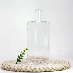 Glass Beverage Bottle for Liquor, Recyclable Glass