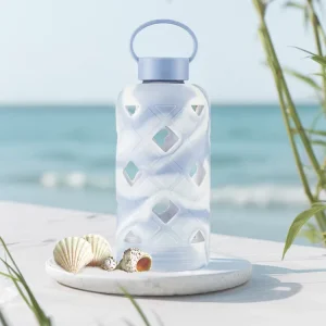 High Quality Custom Large Capacity Sports Tourism Glass Water Bottles with Insulated Sleeves and Handle Water Bottles