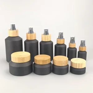 Inclined Shoulder Matte Black Spray Bottle 30 ml 60 ml 100 ml 120ml 200ml Frosted Black Glass Bottle Cosmetic Bottle Sprayer