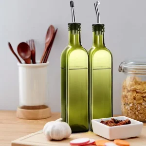 Large Capacity Thickened Glass Oil, Soy Sauce and Vinegar Bottle with Pourer Spout
