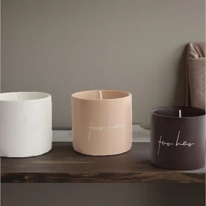 Lavender Handmade Luxury Fragrance Scented Candles in Ceramic Jar with Laser Logo for Wedding Souvenirs