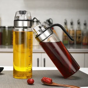 Manufacturer One Piece Oil Pot with Automatic Opening and Closing Glass Oil Spout Soy Sauce Bottle Kitchen Set