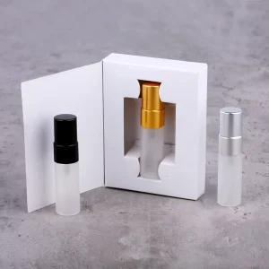 Matte 3ml Small Perfume Bottle with Box Packing Golden Silver Cap Frosted Glass Bottle Perfume Container with Box Low MOQ