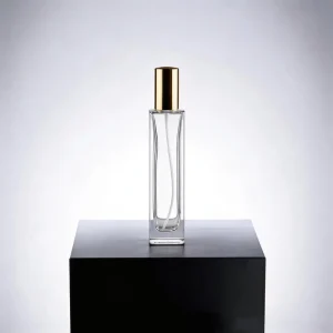 Premium Tall Square Glass Perfume Bottle 30ml 100ml Gold Spray Cap Refillable Screen Printed Fragrance Container for Perfume
