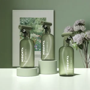 Refillable Continuous Spray Glass Bottle for Car Cleaning, Windows, Kitchens, and Barbers