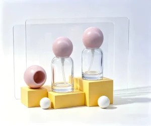 Reusable Cosmetics Transparent Foundation Glass Bottle Empty Container with Lotion Pump Cover