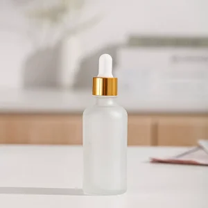 Round 30ml 50ml 100ml Frosted Glass Essential Oil Bottles with Gold Aluminum Dropper