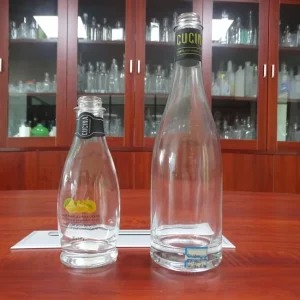 Round Screw Clear 50cl 500ML Liquor Spirits Red Wine Beverage Glass Bottles