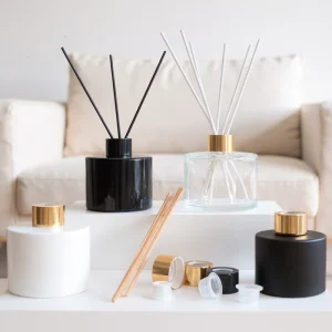 Sale 50ml 100ml 200ml Sustainable Round Room White Fragrance Floral Rattan Luxury Glass Reed Diffuser Bottle with Box
