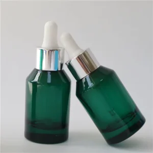 Slant Shape 30ml 100ml 50ml Green Skincare Packaging Essential Oil Bottle with Silver Gold Dropper Empty Glass Bottles