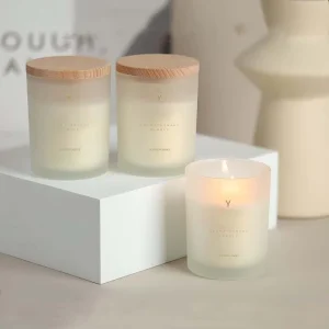 Soy Wax Scented Glass Candle Jars with Wooden Lid for Aromatherapy