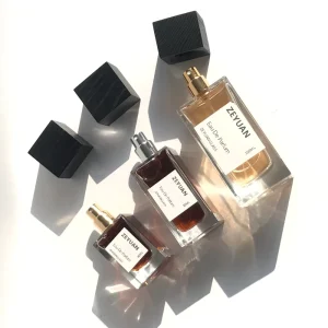 Square Clear Empty Glass Perfume Bottle with Heavy Bottom, Crimp Sprayer, and Black Wood Lid 30ml 50ml 100ml
