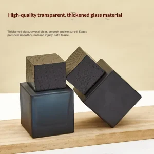 Stylish Attractive 50ml Perfume Bottle Made Thickened Glass Portable Compact Various Designs Glass Bottles