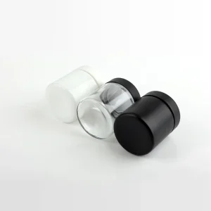 Sustainable Round Glass Jar with Child Resistant Plastic Lid Food Container for Organic Baby Food Puree Storage