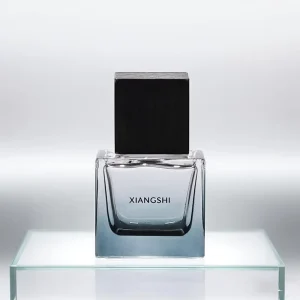 Tinted Square Glass Perfume Bottle with Pump Sprayer, Silk Screen Printing, Customizable Color