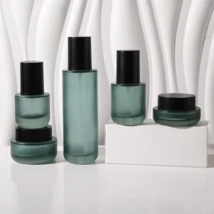Transparent Round Glass Cosmetic Packaging Bottles for Pressurized Lotion Essence and Face Cream